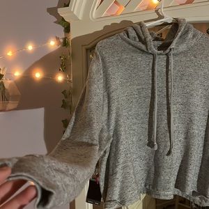 H&M long sleeved short hoodie